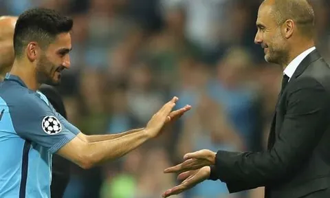 'Klopp giỏi nhưng Pep mới là thiên tài'