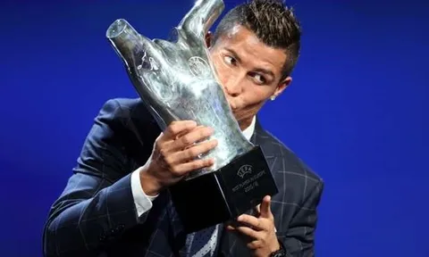 Ronaldo ‘đá xoáy’ Pique