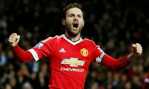 Mata hy sinh để được ở lại Man United