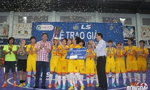 Kết thúc giải futsal nữ TP.HCM: Phong Phú Hà Nam lên ngôi vô địch