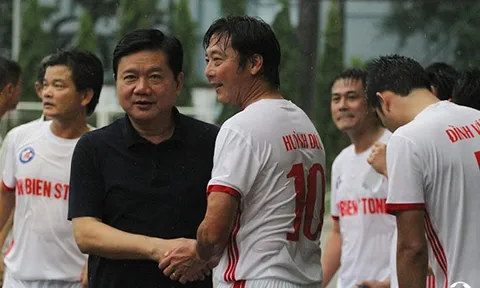 Bí thư Thành ủy TP HCM - Đinh La Thăng giao lưu cùng thế hệ vàng bóng đá  Việt Nam