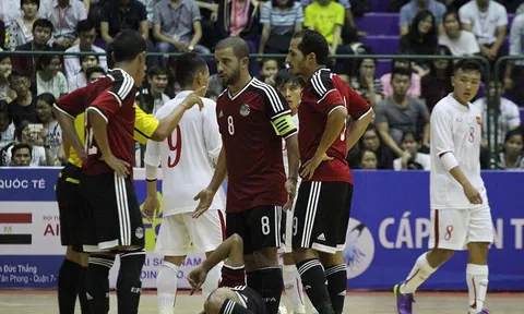 Giao hữu futsal: Tuyển futsal Việt Nam thua 1-4 trong trận cầu 3 thẻ đỏ