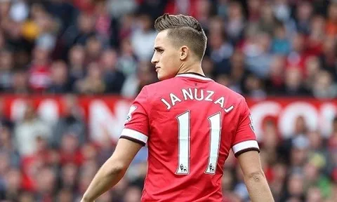 Januzaj bật Mourinho vì bị đẩy xuống tập cùng đội trẻ