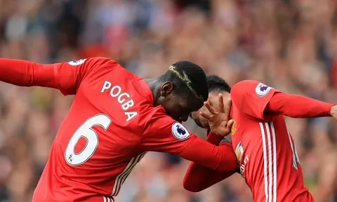 Jesse Lingard nhiệt tình 'troll' Paul Pogba trong giờ ăn