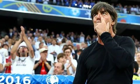 Joachim Loew "cay cú" sau thất bại trước người Pháp