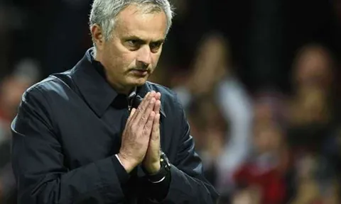 Jose Mourinho cần 3 năm để thành công ở Man United