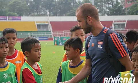 Giám Đốc kỹ thuật Lyon - Julien Negri nói gì về EURO và bóng đá trẻ TP.HCM