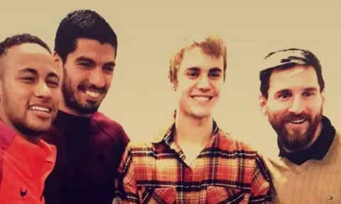 Justin Bieber bất ngờ xuất hiện trong buổi tập của Barcelona