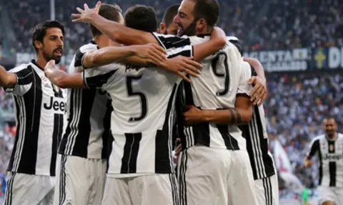 Cú đúp của Higuain giúp Juventus thắng dễ Sassuolo