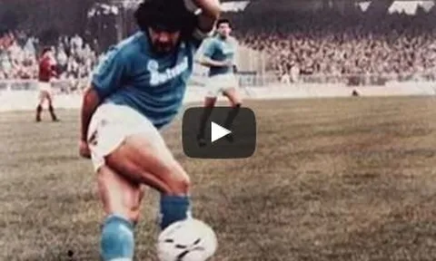 Khả năng chuyền bóng cực ảo của Diego Maradona