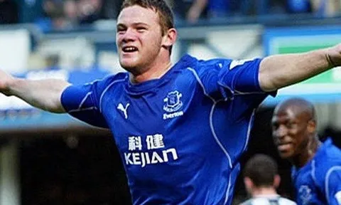 Khoảnh khắc khiến M.U tung 'tiền tấn' mua Wayne Rooney