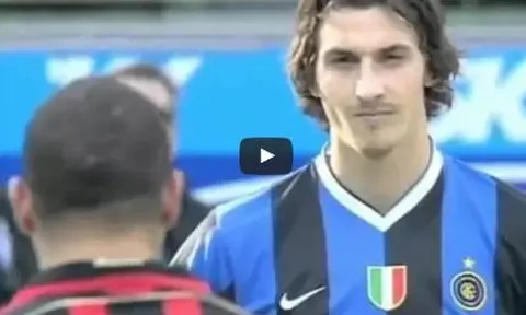 Khoảnh khắc Ztalan Ibrahimovic nhìn Ronaldo với ánh mắt ngưỡng mộ