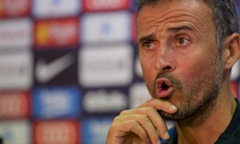 Không ghi bàn, Alcacer vẫn được Luis Enrique hết lòng ủng hộ
