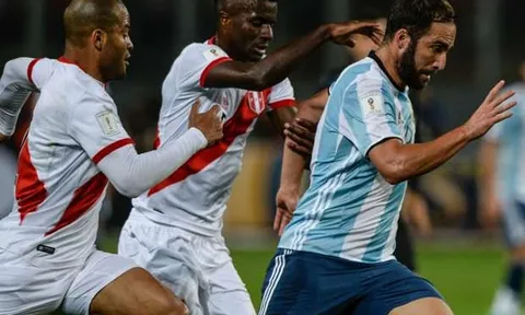 Không Messi, Argentina bị Peru cầm chân đầy kịch tính