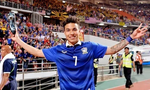Kiatisak bổ sung ngôi sao Chappuis chuẩn bị cho AFF Cup