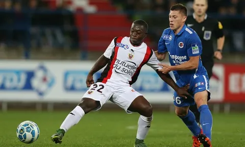 Leciester City tìm ra người thay Kante?
