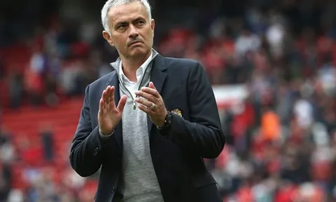 Liverpool - Manchester United: Bản lĩnh Mourinho có lên tiếng?