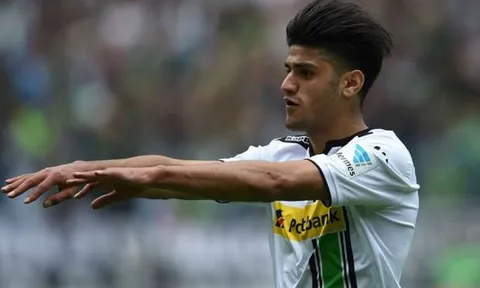 Liverpool nhận 'gáo nước lạnh' vụ Mahmoud Dahoud