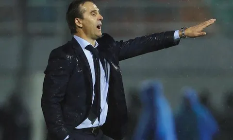 Lopetegui: Đừng lo về Pique