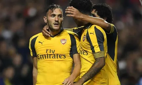 Lucas Perez mong được Arsene Wenger trao cơ hội