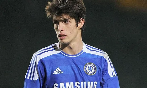 Lucas Piazon: Kaka mới của Chelsea