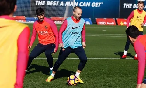 Luis Enrique nhận tin vui từ Iniesta