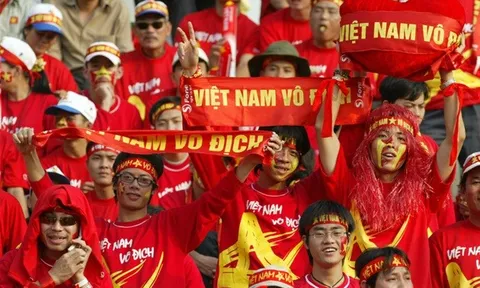 Lý do làm CĐV Việt Nam nên ùn ùn đến sân Thống Nhất