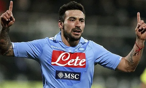 Lý do Lavezzi được CĐV Napoli ví như Maradona