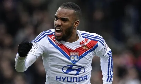 Arsenal nhận tin cực vui về thương vụ Lacazette