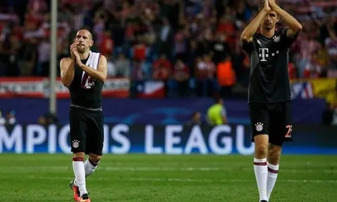 Man City và Bayern Munich đều bị chặn đứng: Điều... may mắn