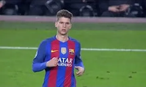 Màn ra mắt của Marc Cardona (Barcelona) vs Mönchengladbach