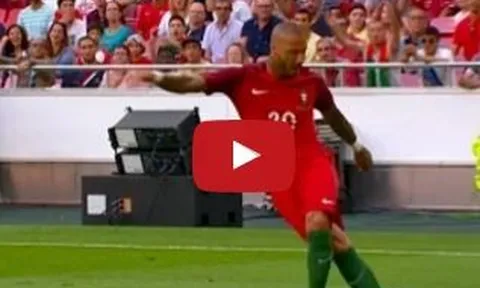 Màn trình diễn ảo diệu của Ricardo Quaresma vs Estonia