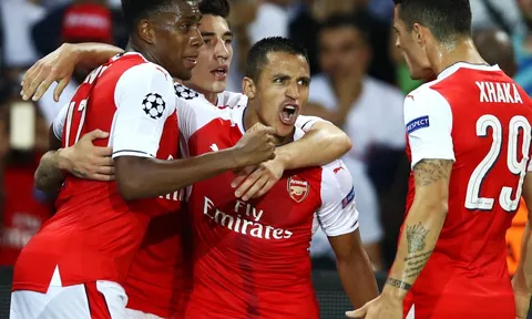 Màn trình diễn của Alexis Sanchez vs PSG