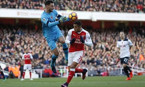 Màn trình diễn của Alexis Sanchez vs Tottenham