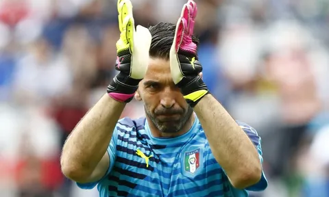 Màn trình diễn của Gianluigi Buffon vs TBN