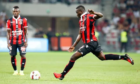 Màn trình diễn của Mario Balotelli trước Lyon