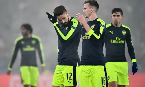 Màn trình diễn của Rob Holding vs Basel