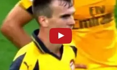 Màn trình diễn của Rob Holding vs Leicester City