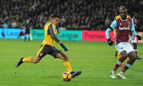 Màn trình diễn siêu đẳng của Alexis Sanchez vs West Ham