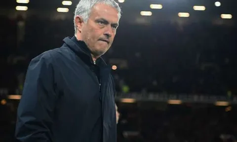 Man Utd của Mourinho còn tệ hơn cả Van Gaal