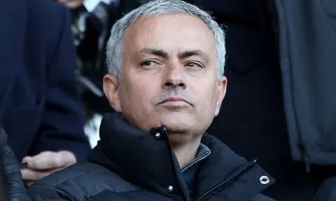 Man Utd đang mất kiểm soát ngay từ khâu... y tế