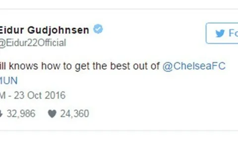 'Man Utd thảm bại vì Mourinho vẫn còn yêu Chelsea'