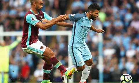 Aguero đối mặt án phạt từ FA