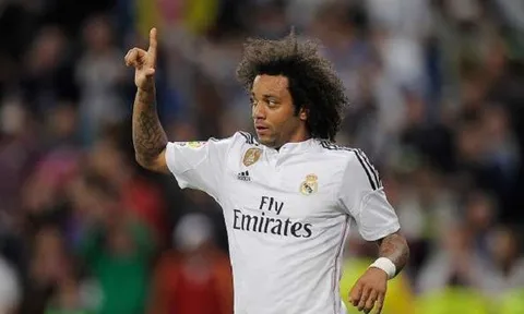 Marcelo được huyền thoại đưa 'lên mây'