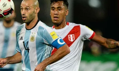 Mascherano 'văng tục', nổi điên khi Argentina bị cầm hoà