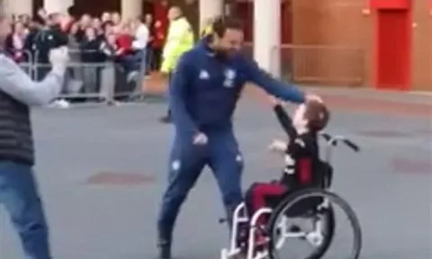 Mata và lý do fan Man Utd đều quý anh