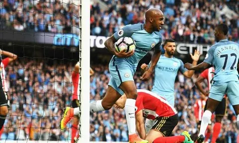 McNair hoá tội đồ khiến Sunderland thua đau Man City