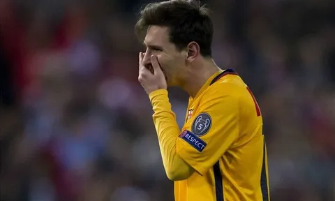 Barca bị chỉ trích vì ủng hộ Messi trốn thuế