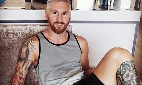 Messi lĩnh xướng đội hình ngôi sao nhuộm tóc bạch kim