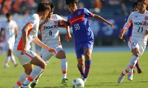‘Messi Nhật Bản’ lập kỷ lục ở quê nhà